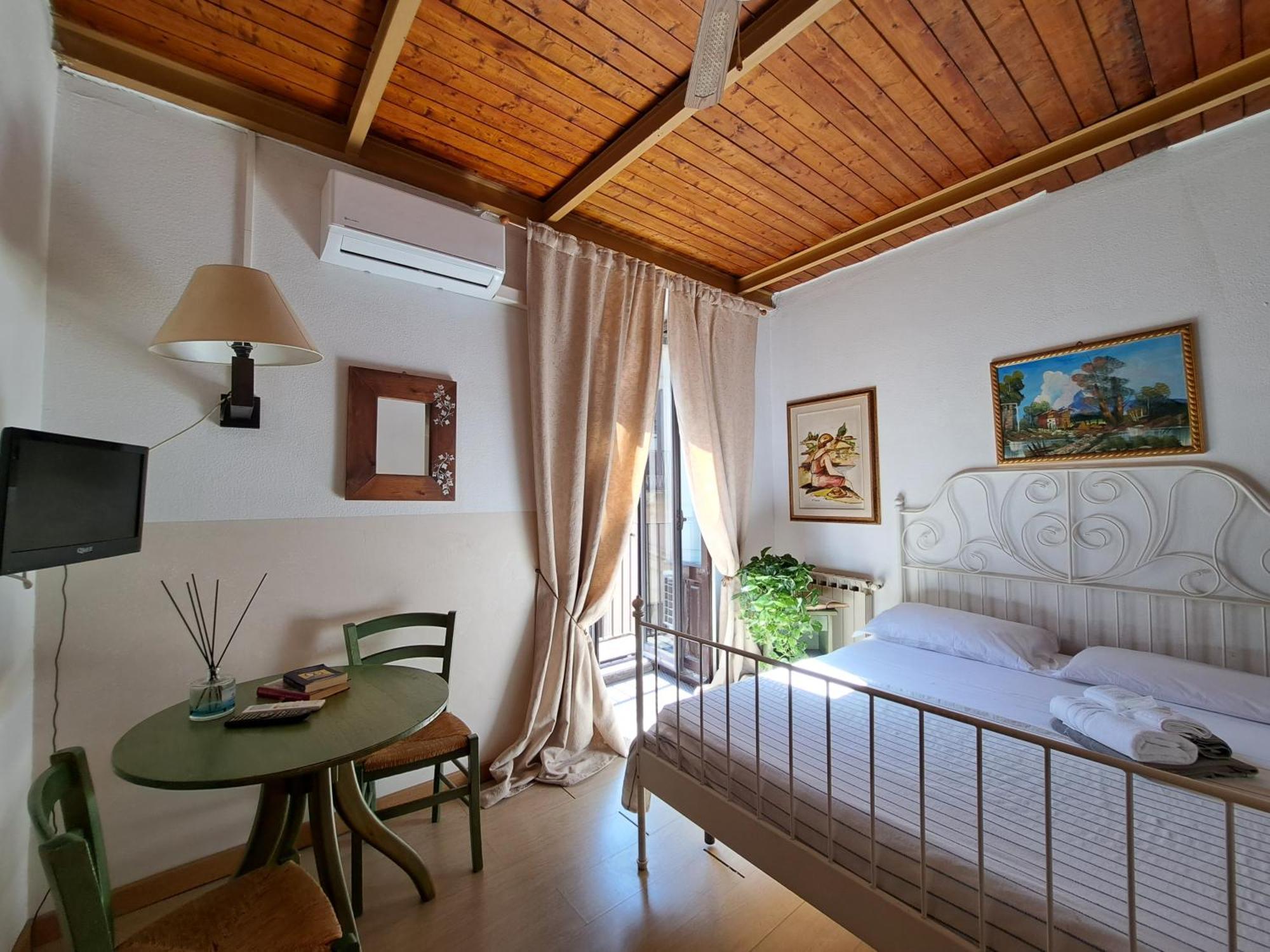 Bed and Breakfast I Vespri Katania Zewnętrze zdjęcie