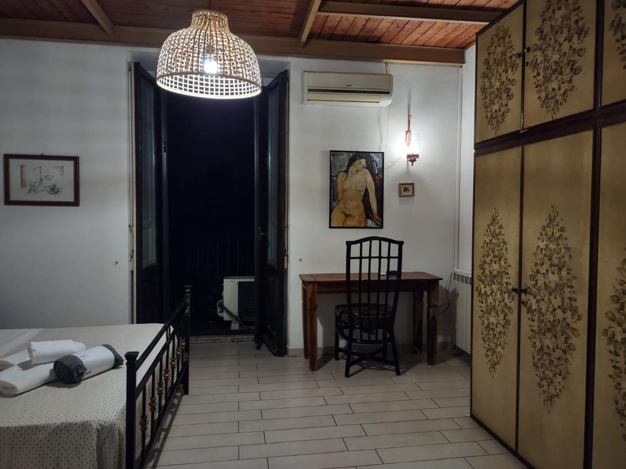 Bed and Breakfast I Vespri Katania Pokój zdjęcie