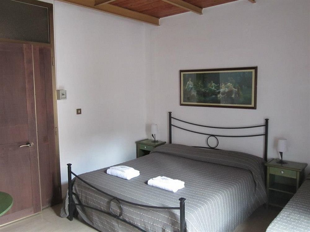 Bed and Breakfast I Vespri Katania Zewnętrze zdjęcie