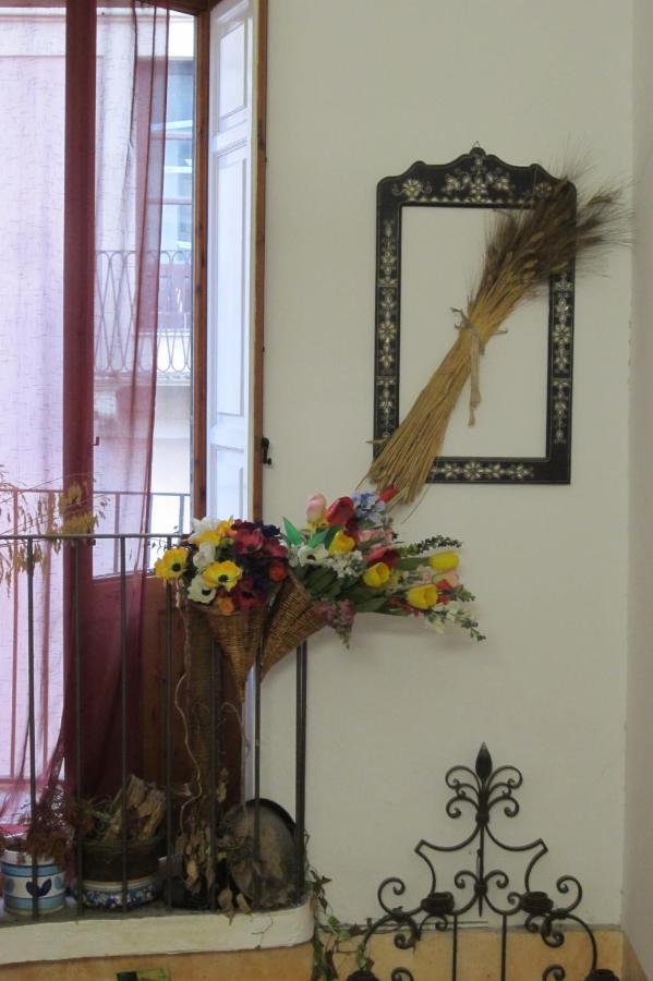 Bed and Breakfast I Vespri Katania Zewnętrze zdjęcie